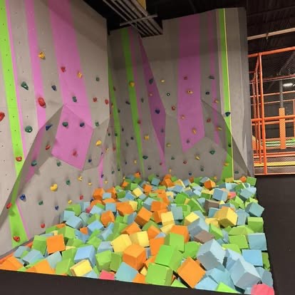 Rock wall above the foam pit